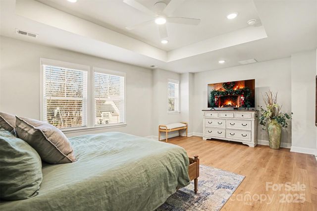 1104 Drummond Avenue, Charlotte, NC 28205