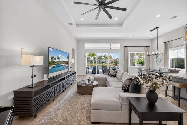 10146 Riverstone Way, Palm Beach Gardens, FL 33412