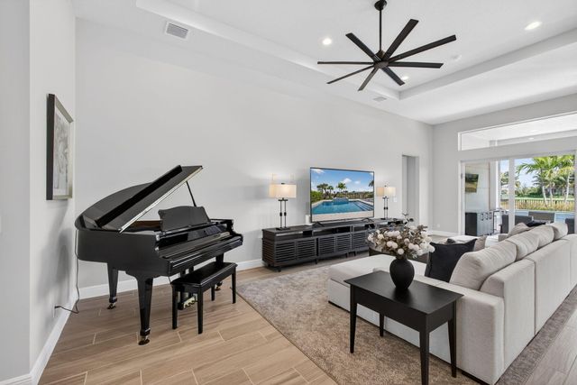 10146 Riverstone Way, Palm Beach Gardens, FL 33412