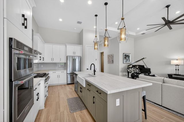 10146 Riverstone Way, Palm Beach Gardens, FL 33412