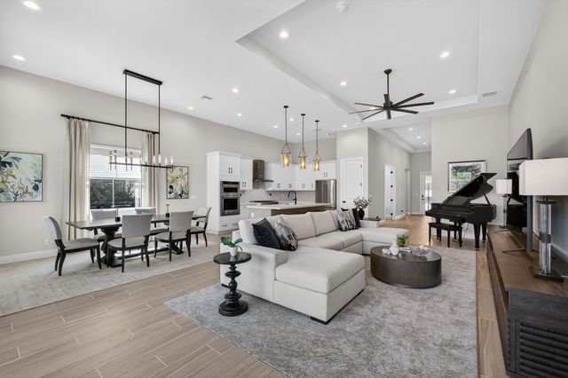 10146 Riverstone Way, Palm Beach Gardens, FL 33412