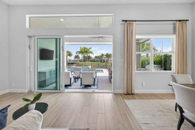 10146 Riverstone Way, Palm Beach Gardens, FL 33412