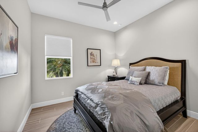 10146 Riverstone Way, Palm Beach Gardens, FL 33412