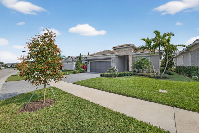 10146 Riverstone Way, Palm Beach Gardens, FL 33412