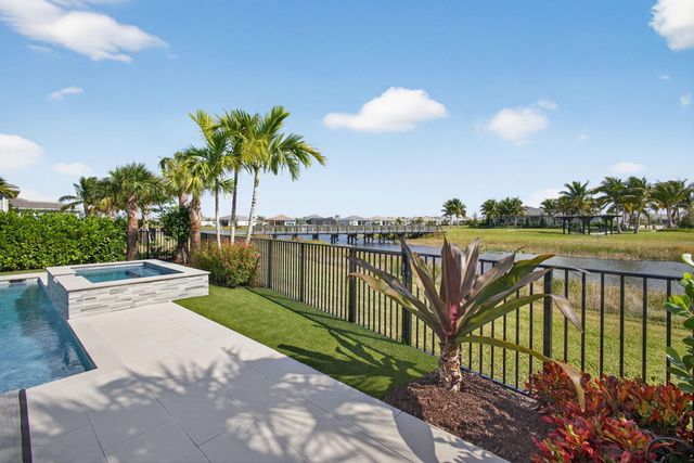 10146 Riverstone Way, Palm Beach Gardens, FL 33412