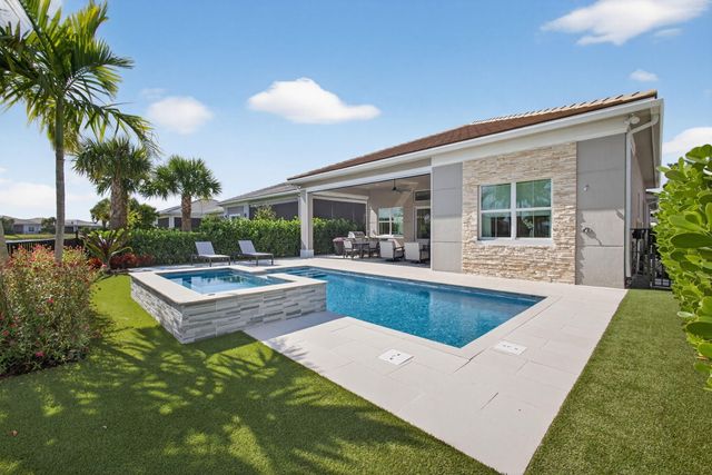 10146 Riverstone Way, Palm Beach Gardens, FL 33412