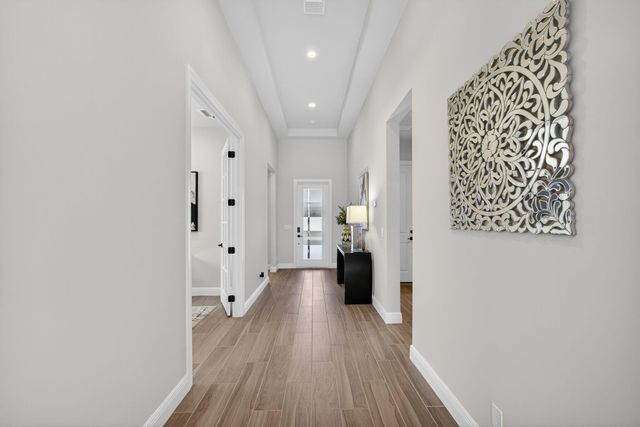 10146 Riverstone Way, Palm Beach Gardens, FL 33412