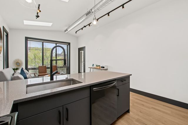 6508 S Ingleside Avenue, Chicago, IL 60637