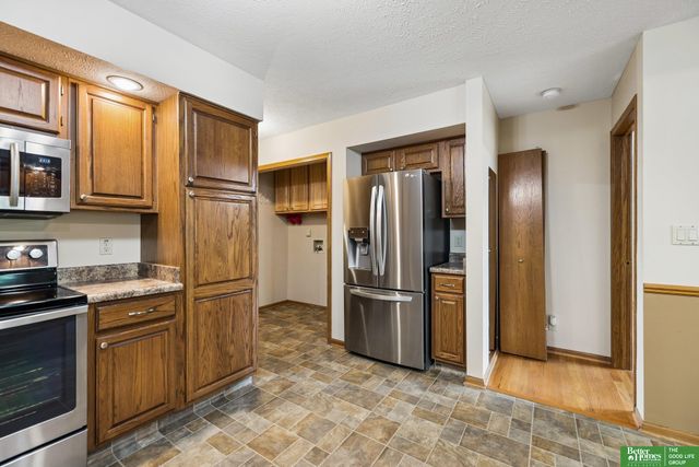 2315 Liberty Bell Lane, Lincoln, NE 68521