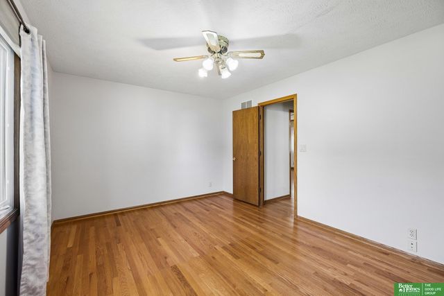 2315 Liberty Bell Lane, Lincoln, NE 68521