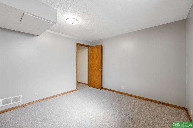 2315 Liberty Bell Lane, Lincoln, NE 68521