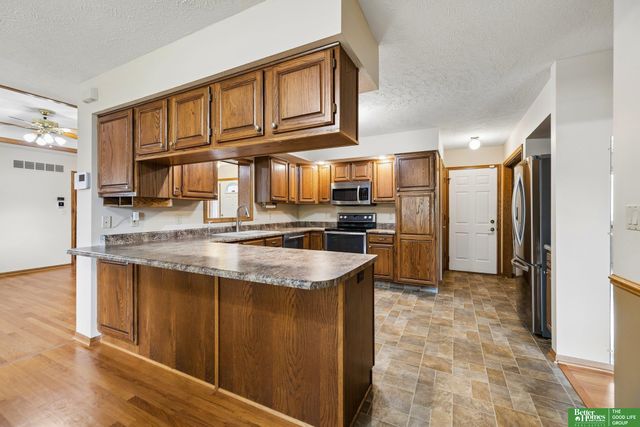 2315 Liberty Bell Lane, Lincoln, NE 68521