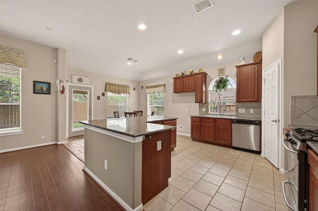 13719 Saxony Drive, Sugar Land, TX 77498