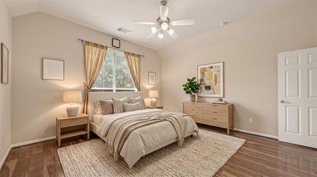 13719 Saxony Drive, Sugar Land, TX 77498