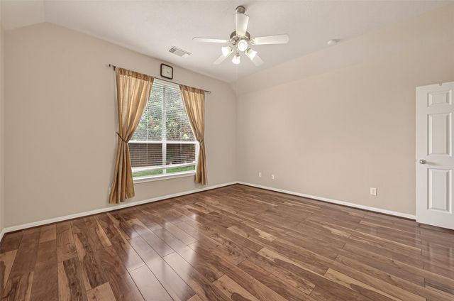 13719 Saxony Drive, Sugar Land, TX 77498