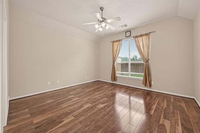 13719 Saxony Drive, Sugar Land, TX 77498
