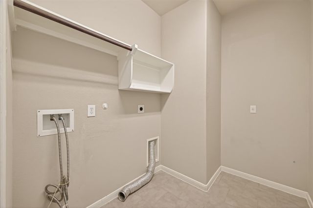 13719 Saxony Drive, Sugar Land, TX 77498