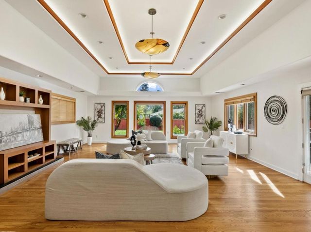 1941 Deodara Drive, Los Altos, CA 94024