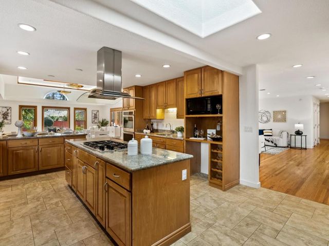 1941 Deodara Drive, Los Altos, CA 94024