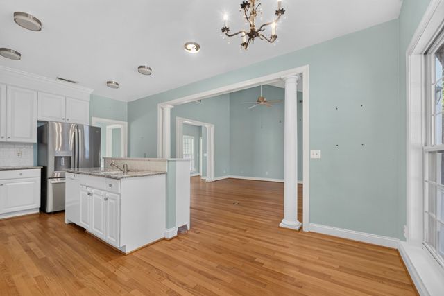 112 Oyster Point Row, Charleston, SC 29412