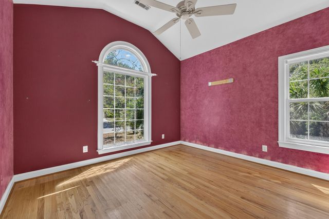 112 Oyster Point Row, Charleston, SC 29412