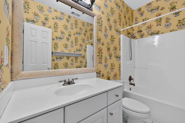 112 Oyster Point Row, Charleston, SC 29412