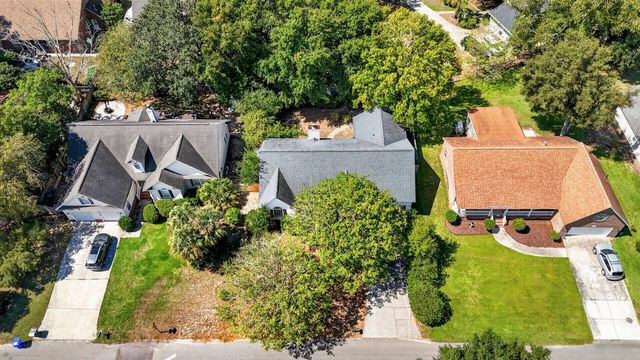 112 Oyster Point Row, Charleston, SC 29412