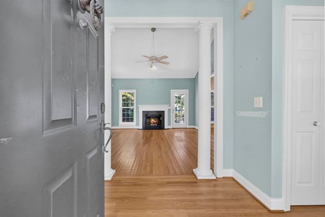 112 Oyster Point Row, Charleston, SC 29412