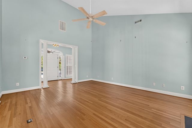 112 Oyster Point Row, Charleston, SC 29412