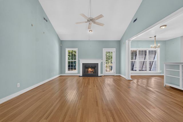 112 Oyster Point Row, Charleston, SC 29412