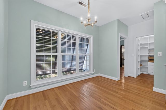112 Oyster Point Row, Charleston, SC 29412