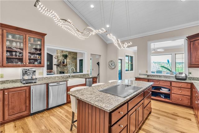 301 Augusta Way, Sunset, SC 29685