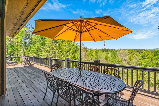 301 Augusta Way, Sunset, SC 29685