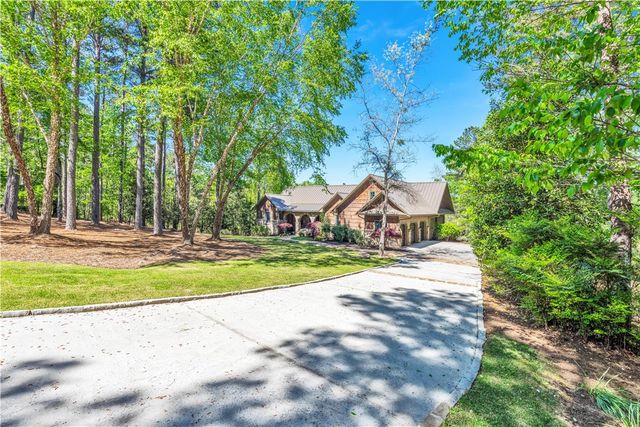 301 Augusta Way, Sunset, SC 29685