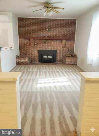 9000 FOX RUN DR, Spotsylvania, VA 22551