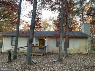 9000 FOX RUN DR, Spotsylvania, VA 22551