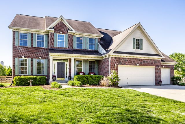 4348 Ledge Rock Court, Zionsville, IN 46077