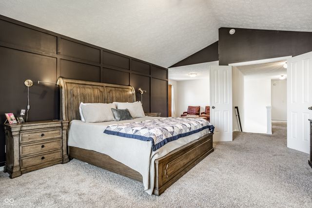 4348 Ledge Rock Court, Zionsville, IN 46077
