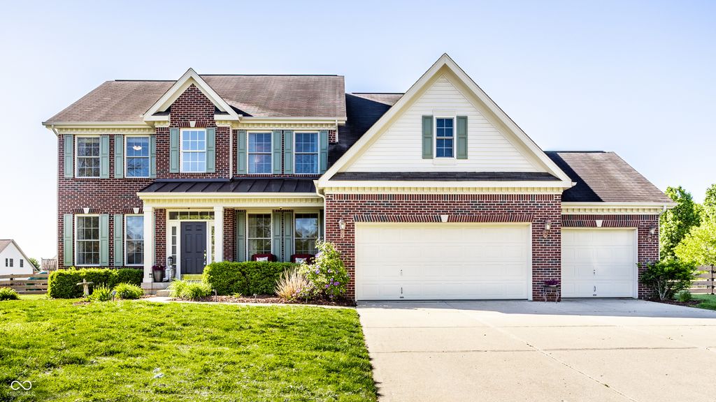 4348 Ledge Rock Court, Zionsville, IN 46077