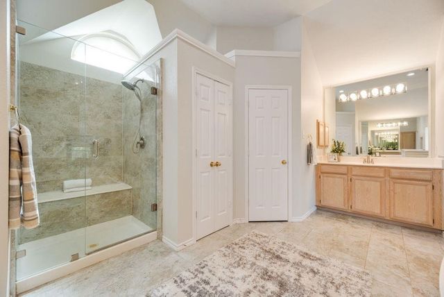5832 Mossbrook Trail, Dallas, TX 75252