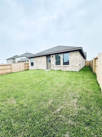 1534 Gentle Wind Court, Angleton, TX 77515