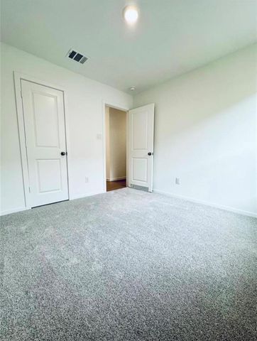 1534 Gentle Wind Court, Angleton, TX 77515