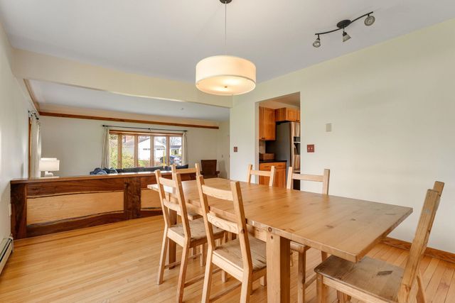185 Crescent Beach Drive, Burlington, VT 05408