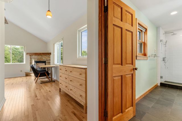 185 Crescent Beach Drive, Burlington, VT 05408