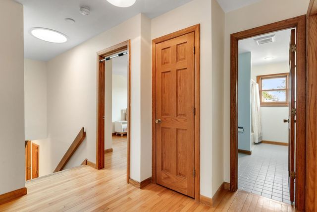 185 Crescent Beach Drive, Burlington, VT 05408