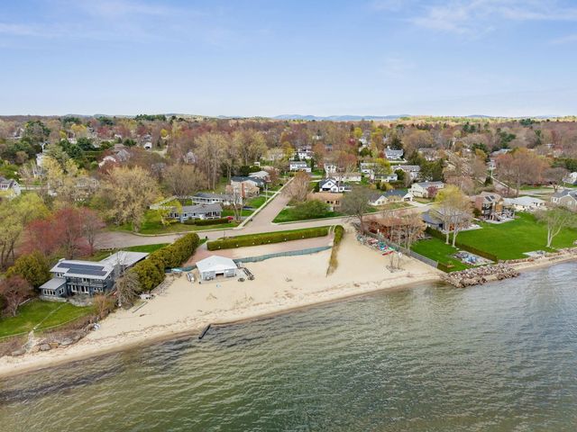 185 Crescent Beach Drive, Burlington, VT 05408
