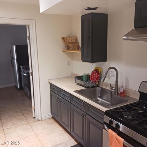 6701 Megan Avenue, Las Vegas, NV 89108