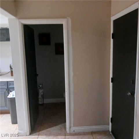 6701 Megan Avenue, Las Vegas, NV 89108