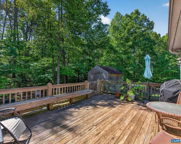 47 S FORK DR, Louisa, VA 23093