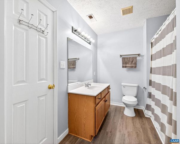 47 S FORK DR, Louisa, VA 23093